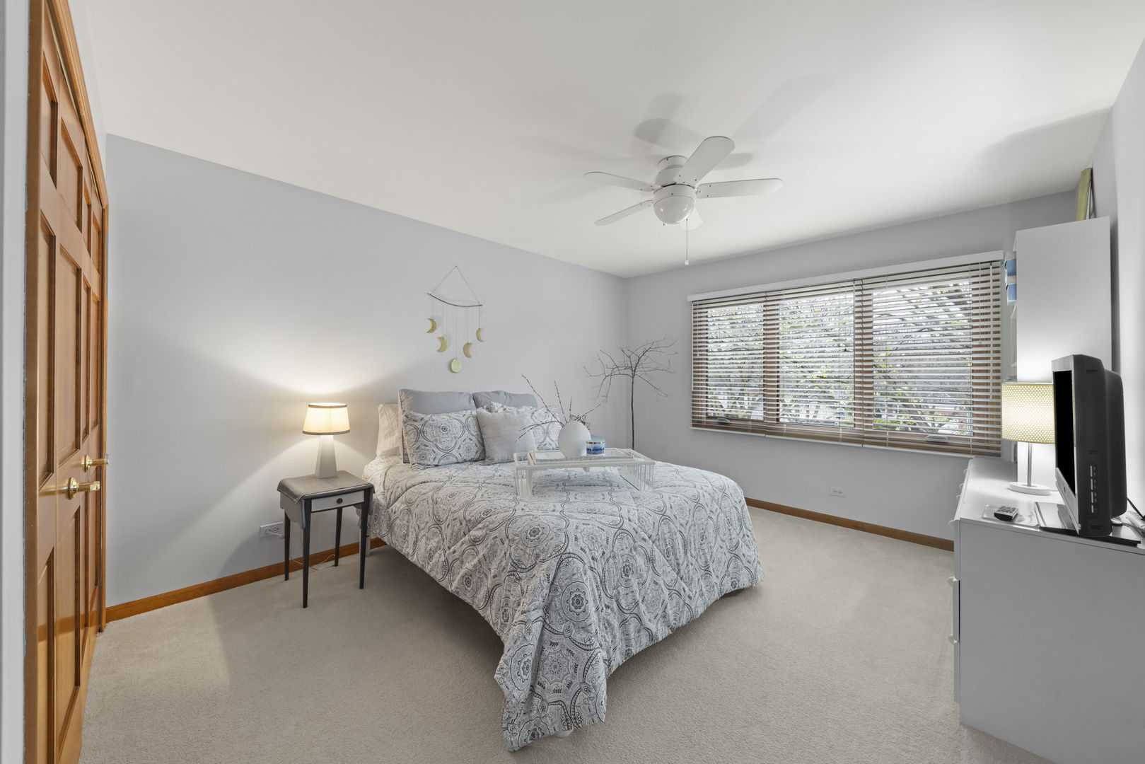 6304 Snead Court Woodridge IL 60517