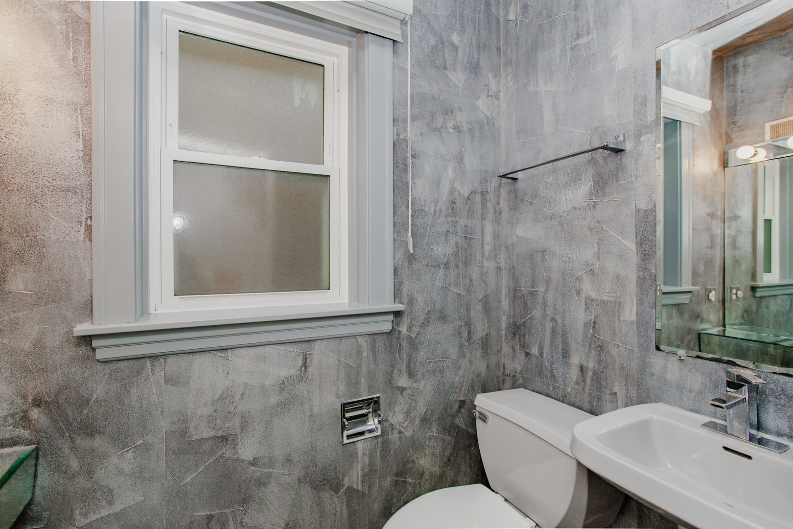 6636 North Talman Avenue Chicago IL 60645
