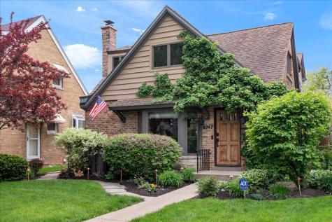 4947 Estes Avenue Skokie IL 60077