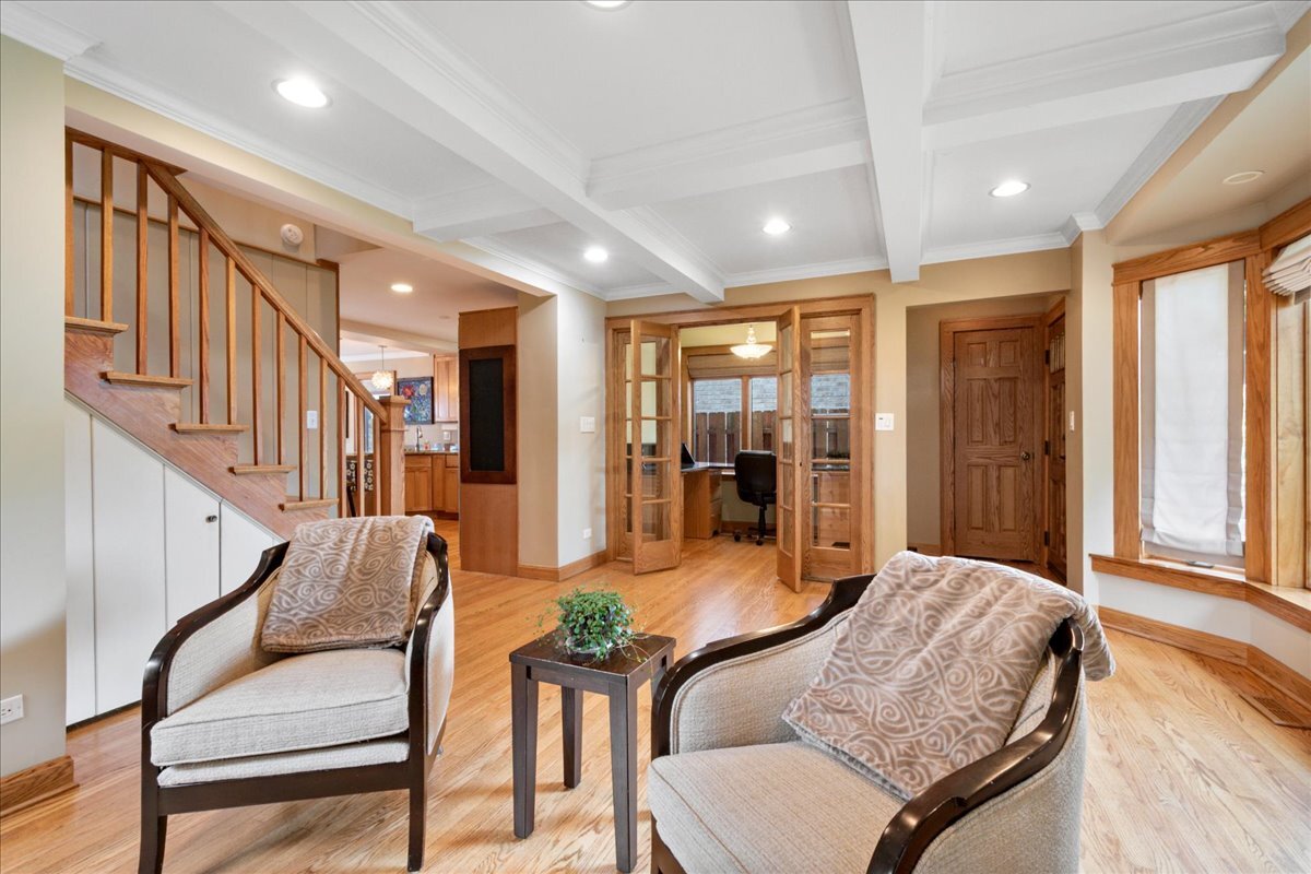 4947 Estes Avenue Skokie IL 60077
