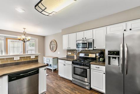 22 Rolling Oaks Road Sugar Grove IL 60554