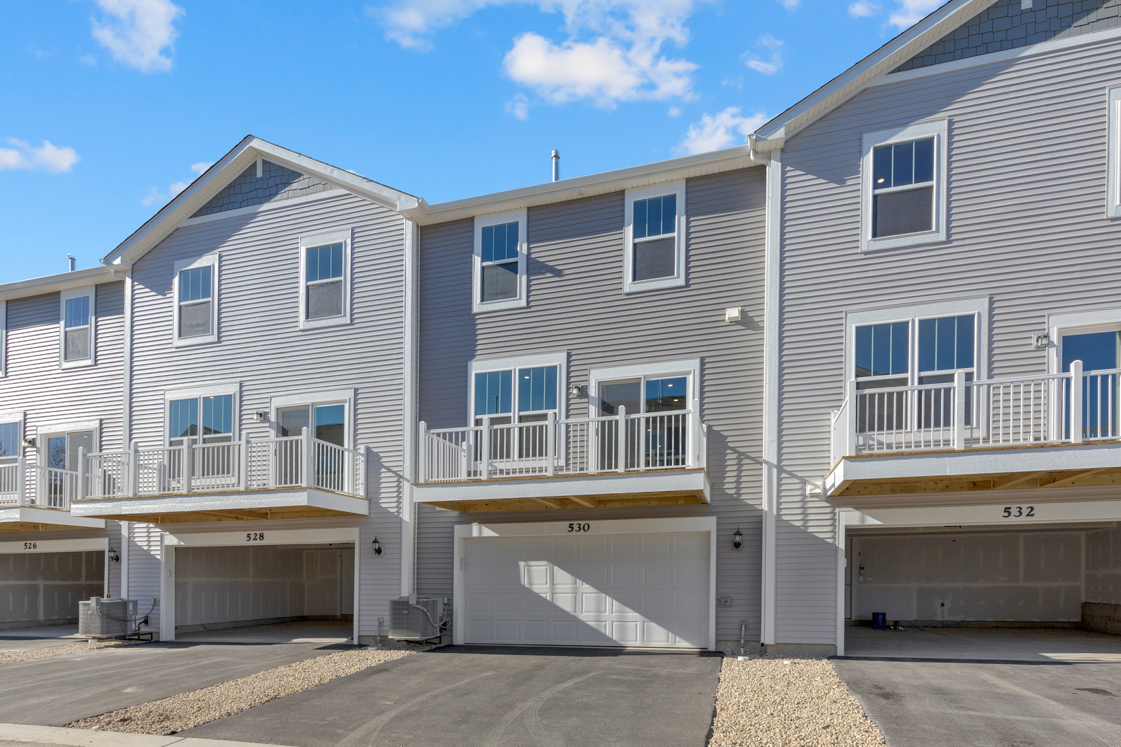 530 Wolverine Drive Aurora IL 60502