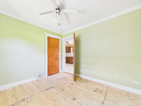 2716 North 75th Court Elmwood Park IL 60707