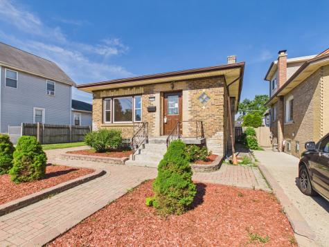 2716 North 75th Court Elmwood Park IL 60707