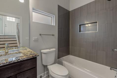 4406 West Wilson Avenue Chicago IL 60630