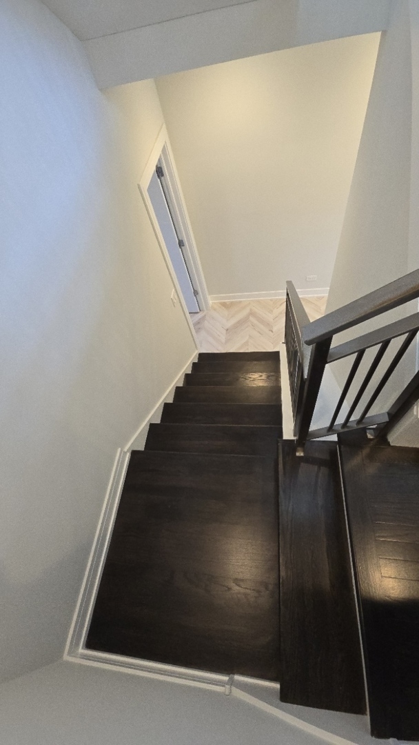 4406 West Wilson Avenue Chicago IL 60630