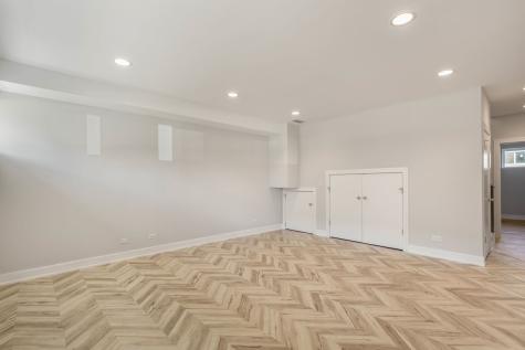 4406 West Wilson Avenue Chicago IL 60630