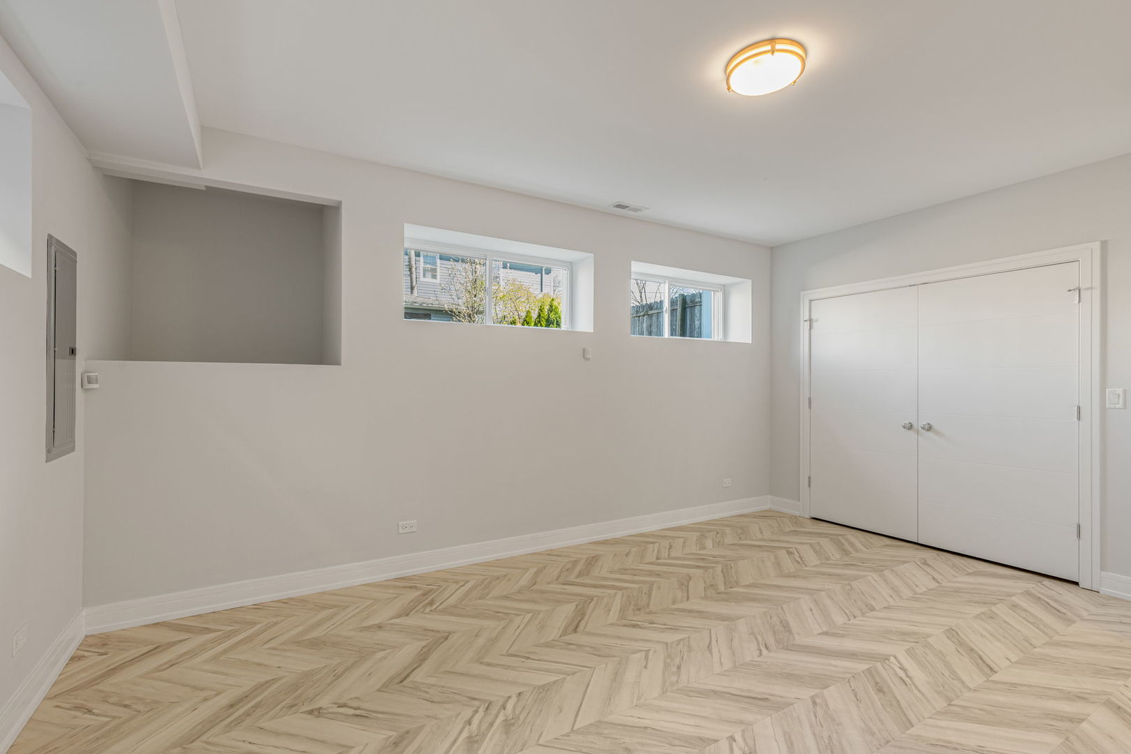 4406 West Wilson Avenue Chicago IL 60630