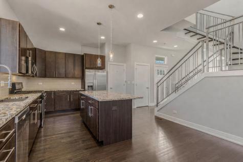4406 West Wilson Avenue Chicago IL 60630
