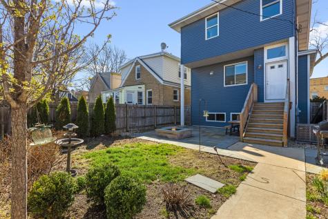 4406 West Wilson Avenue Chicago IL 60630