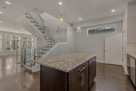 4406 West Wilson Avenue Chicago IL 60630