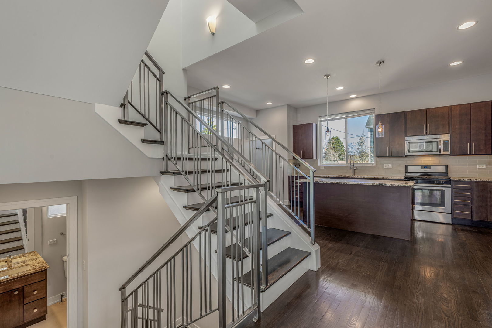 4406 West Wilson Avenue Chicago IL 60630
