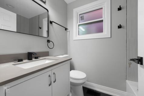 6554 South Laflin Street Chicago IL 60636