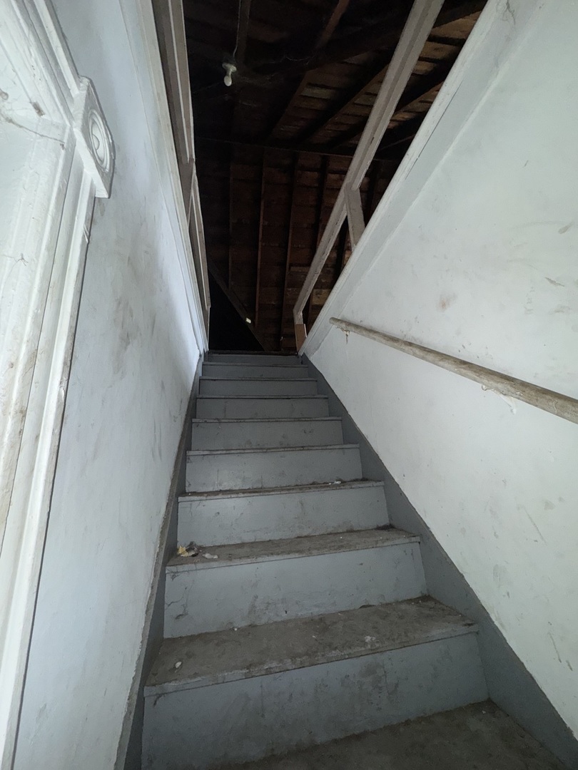 7051 South Princeton Avenue Chicago IL 60621