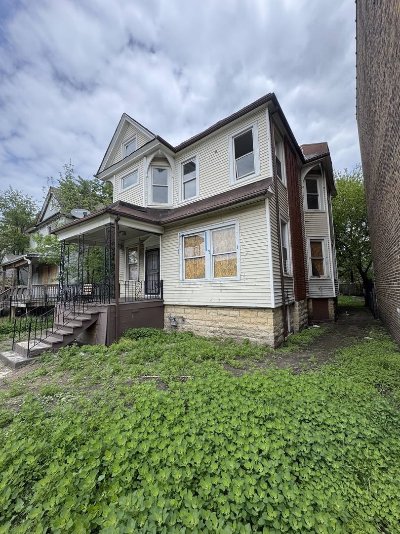 7051 South Princeton Avenue Chicago IL 60621