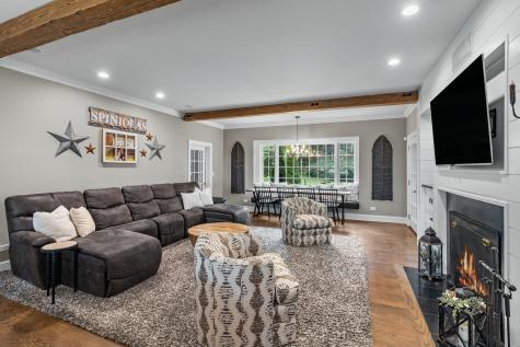 7208 White Oaks Road Harvard IL 60033