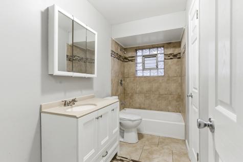 15217 Waterman Drive South Holland IL 60473