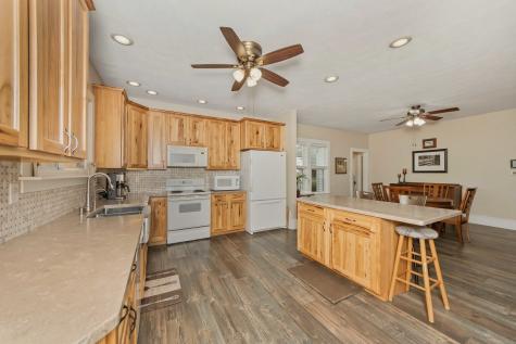 303 2900E County Road Rutland IL 61358