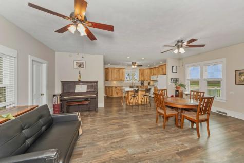 303 2900E County Road Rutland IL 61358