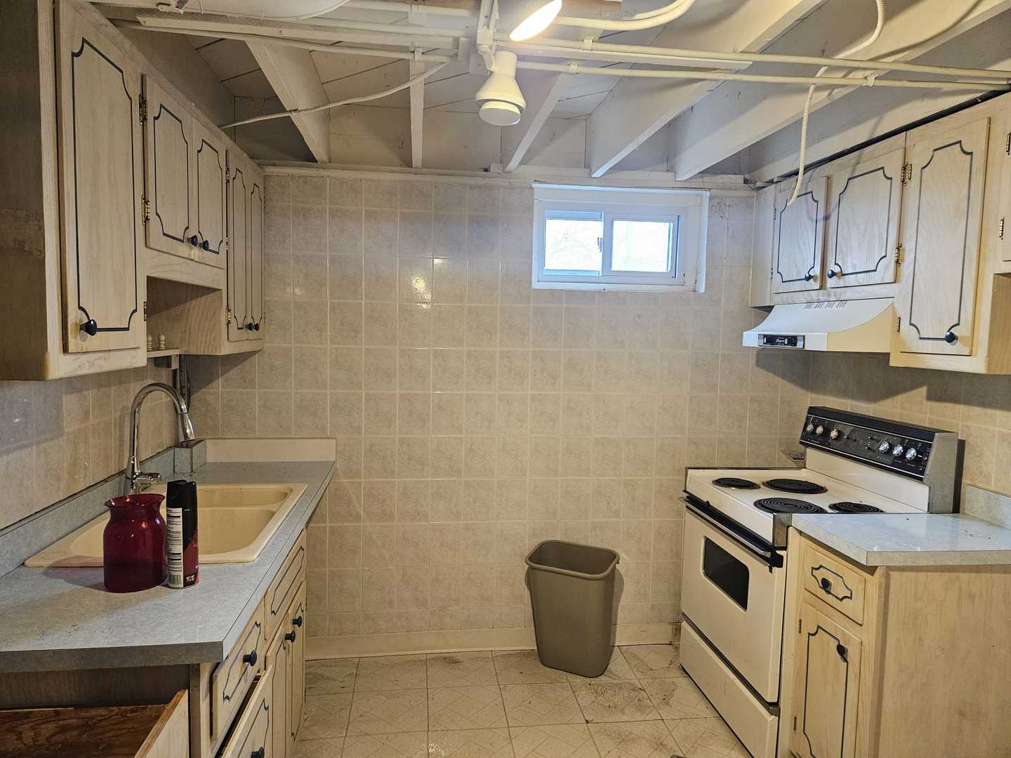 45 North Wisconsin Avenue N Addison IL 60101