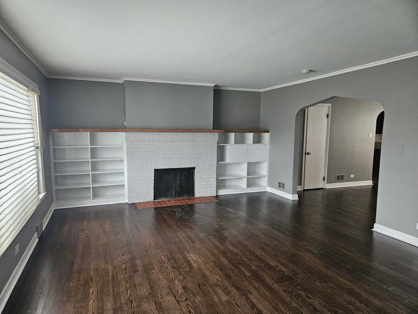 45 North Wisconsin Avenue N Addison IL 60101