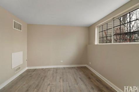 283 West Whispering Oaks Lane Round Lake IL 60073
