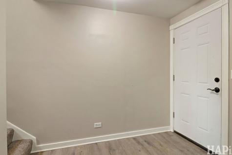 283 West Whispering Oaks Lane Round Lake IL 60073