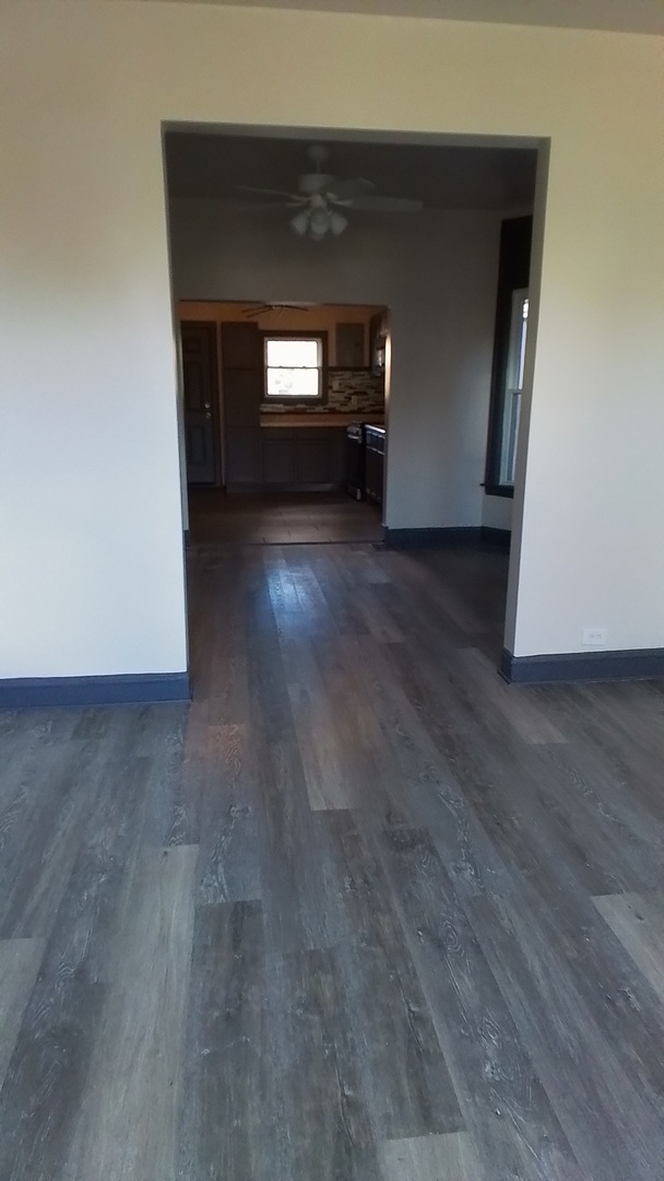 6827 South Green Street Chicago IL 60621