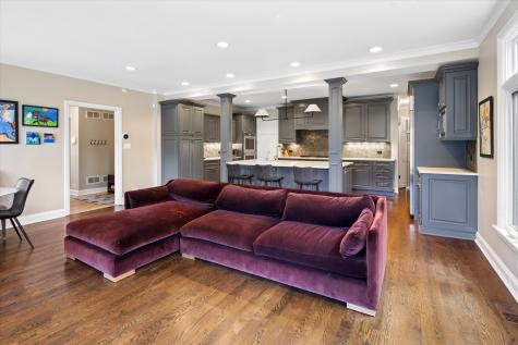 1018 Eastwood Road Glencoe IL 60022