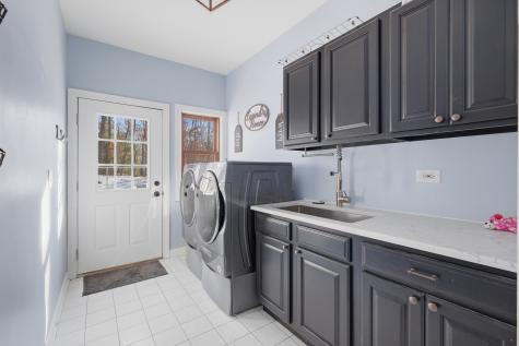 307 Knollwood Drive Dixon IL 61021