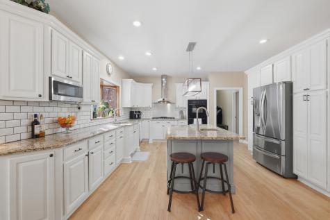 307 Knollwood Drive Dixon IL 61021