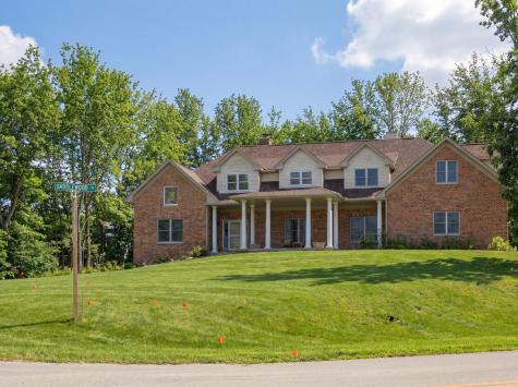 307 Knollwood Drive Dixon IL 61021