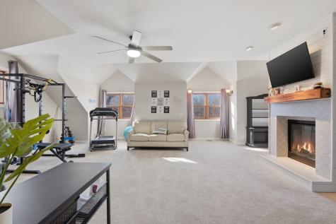307 Knollwood Drive Dixon IL 61021