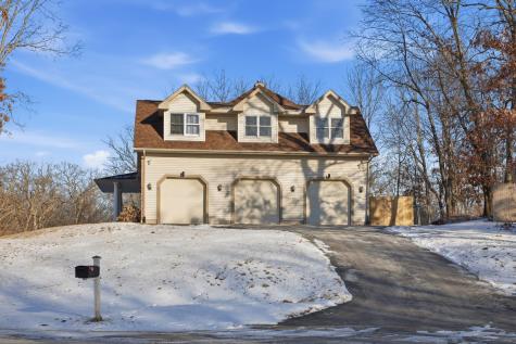 307 Knollwood Drive Dixon IL 61021