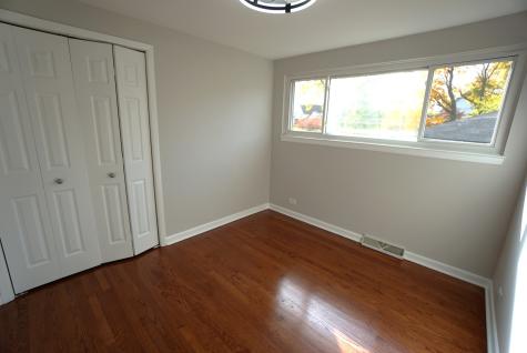 203 Valerie Court Glenview IL 60025