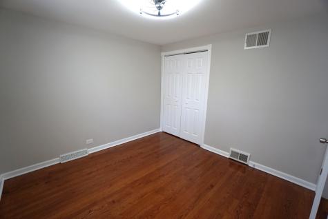 203 Valerie Court Glenview IL 60025