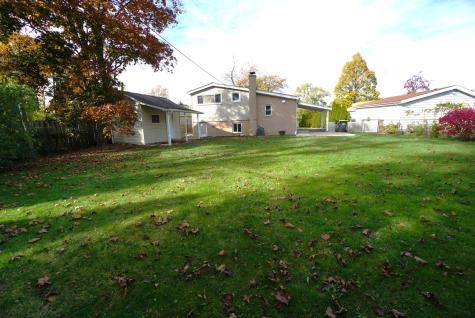 203 Valerie Court Glenview IL 60025