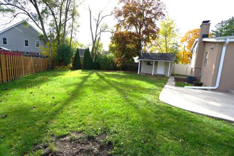 203 Valerie Court Glenview IL 60025