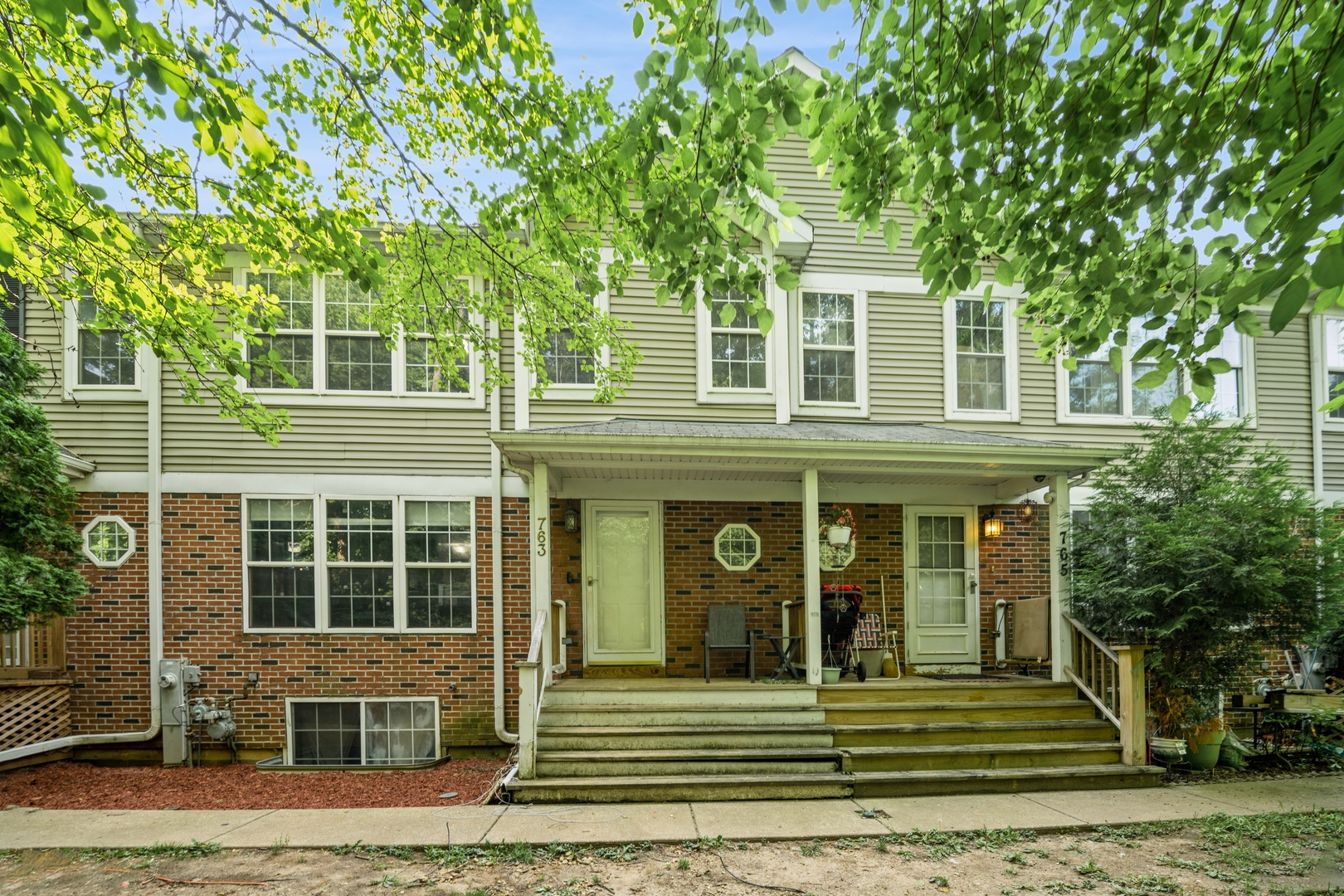 763 Highview Court Antioch IL 60002