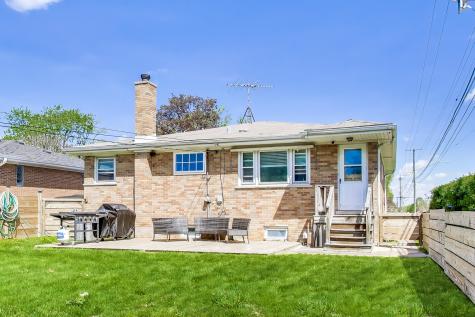 1789 Farwell Avenue Des Plaines IL 60018