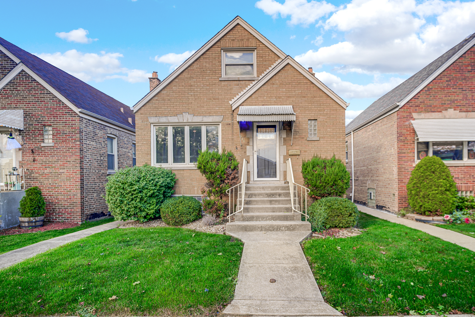 5248 South Narragansett Avenue Chicago IL 60638