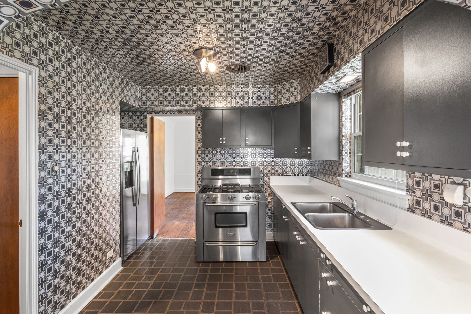 1619 North New England Avenue Chicago IL 60707