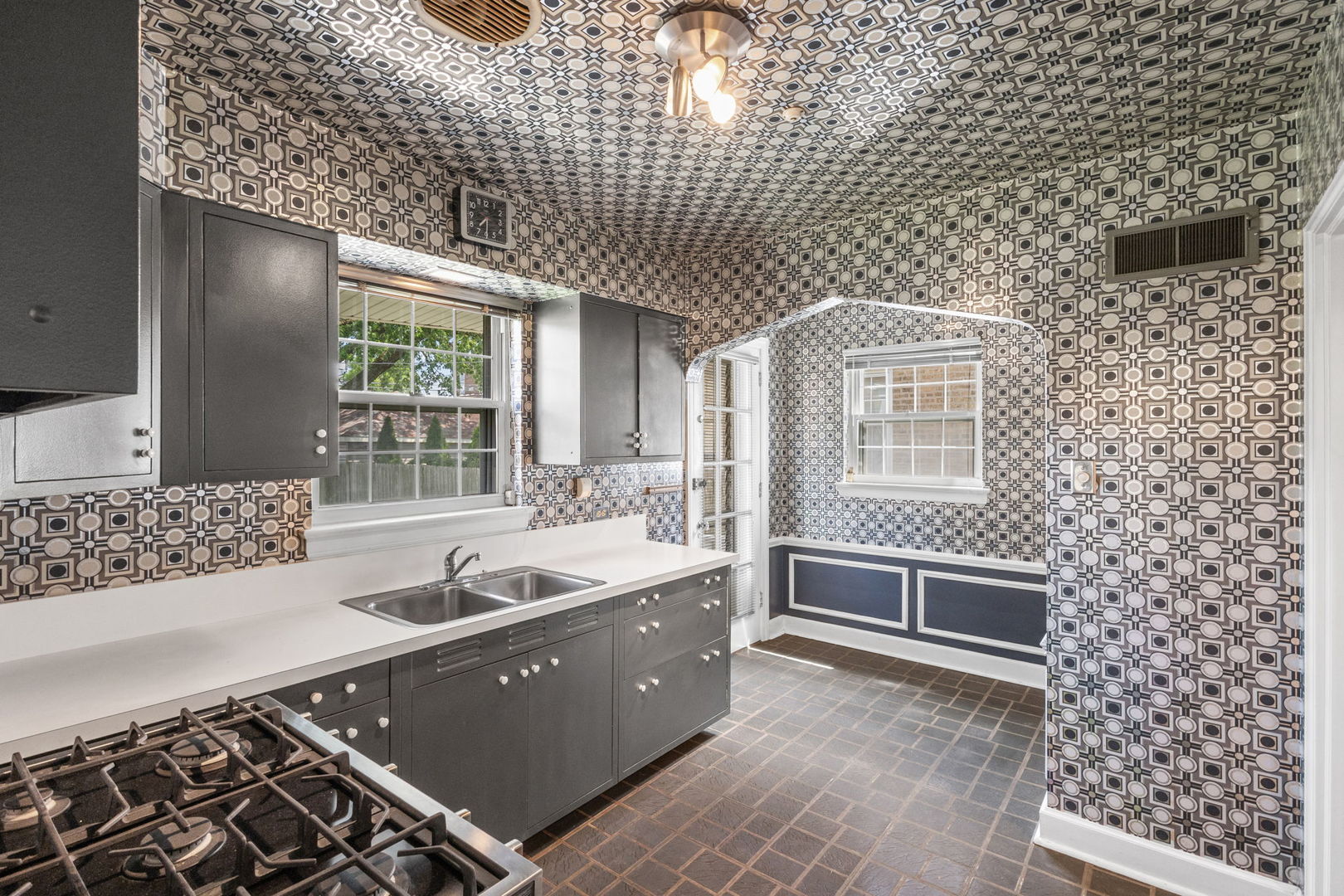 1619 North New England Avenue Chicago IL 60707