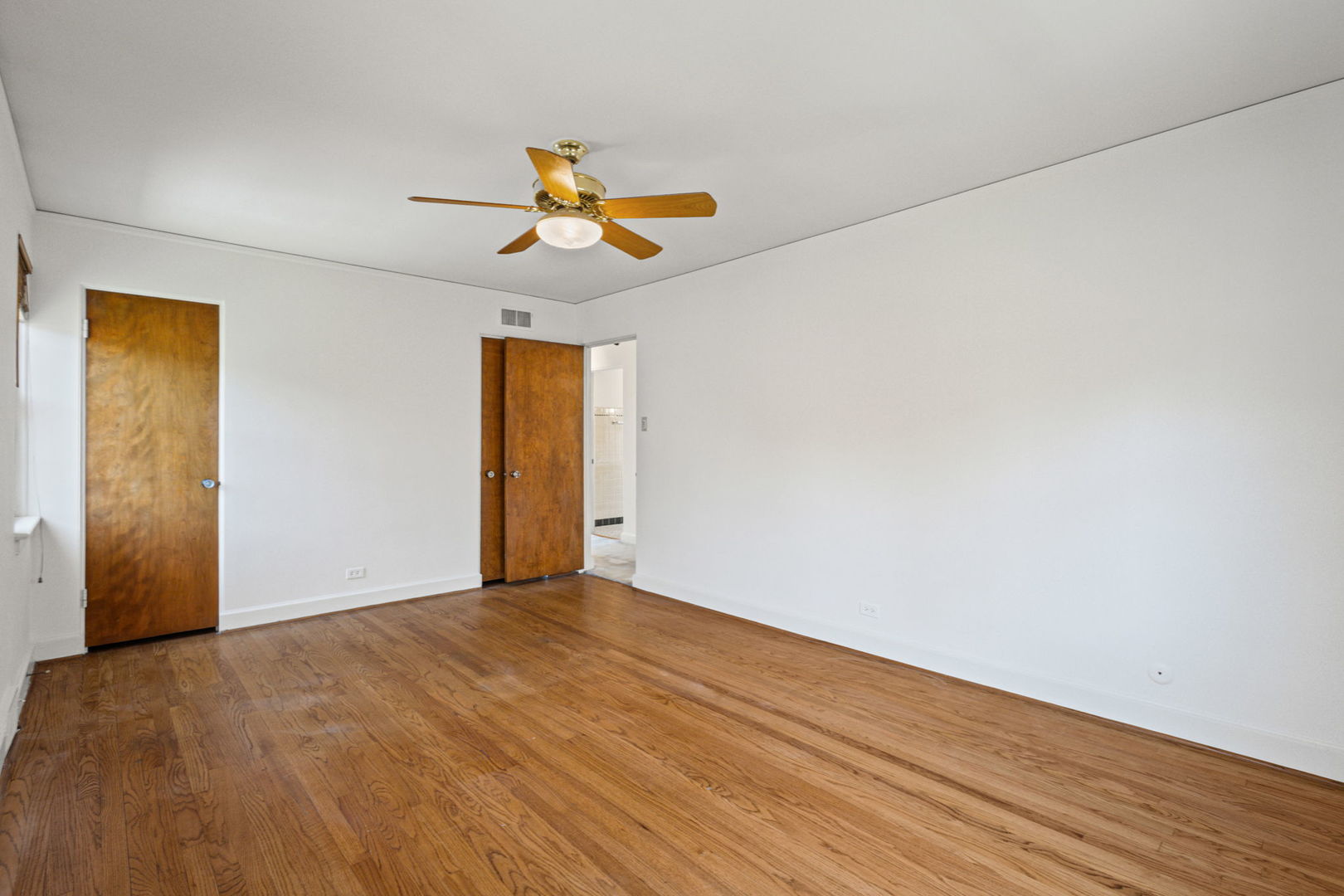 1619 North New England Avenue Chicago IL 60707