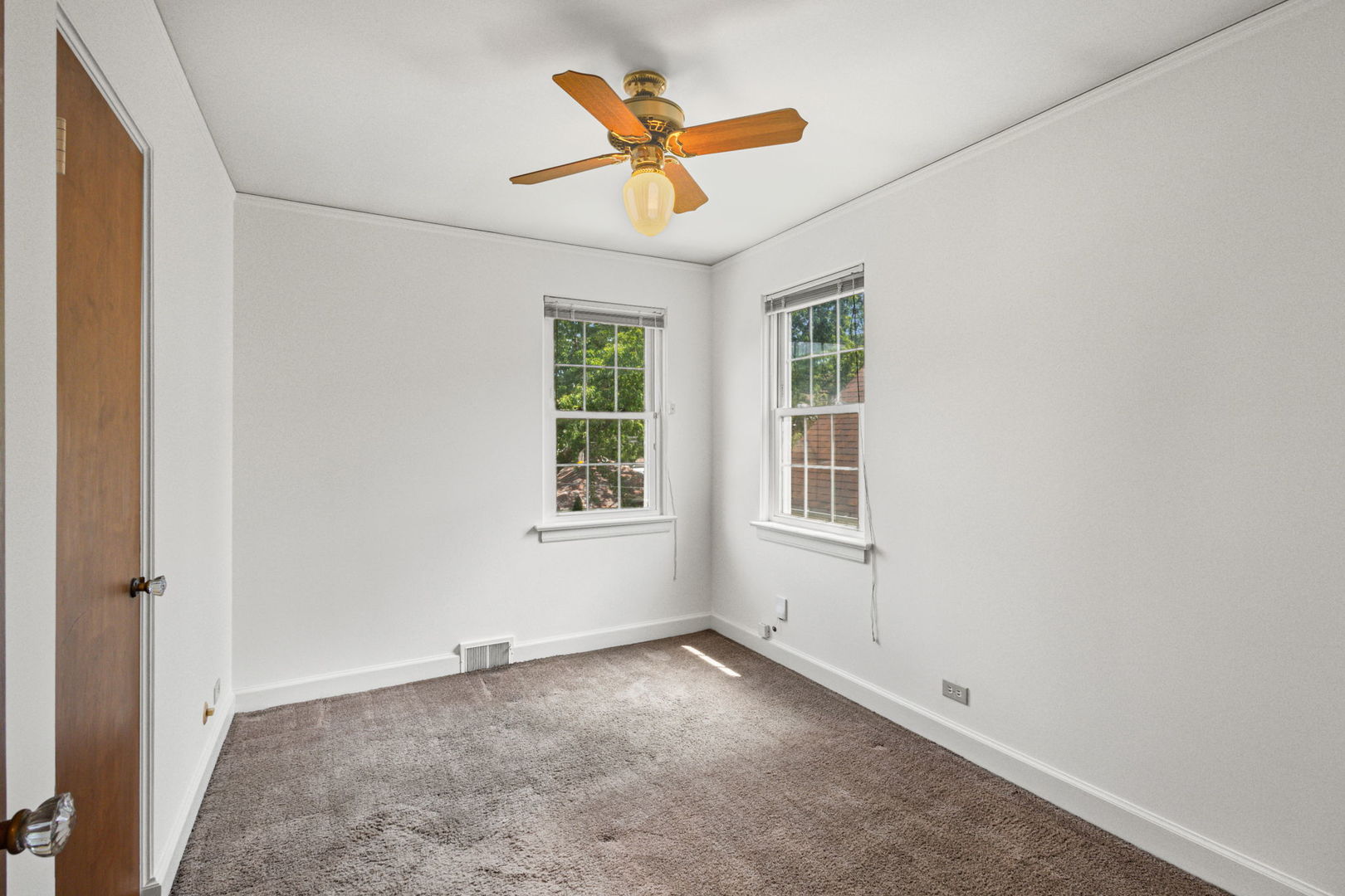 1619 North New England Avenue Chicago IL 60707