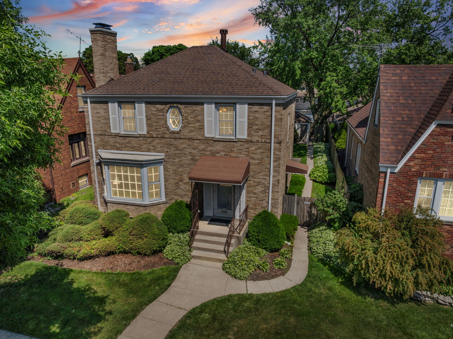 1619 North New England Avenue Chicago IL 60707