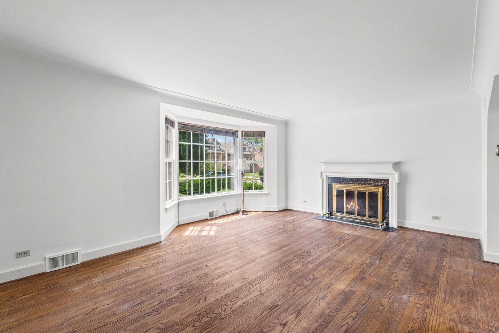1619 North New England Avenue Chicago IL 60707