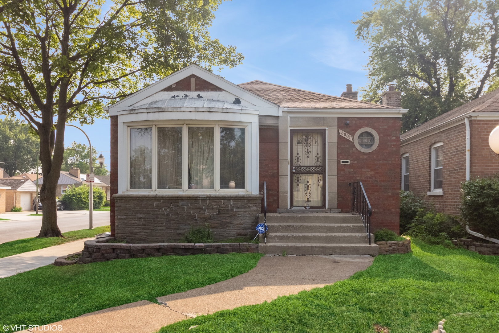 8801 South Clyde Avenue Chicago IL 60617