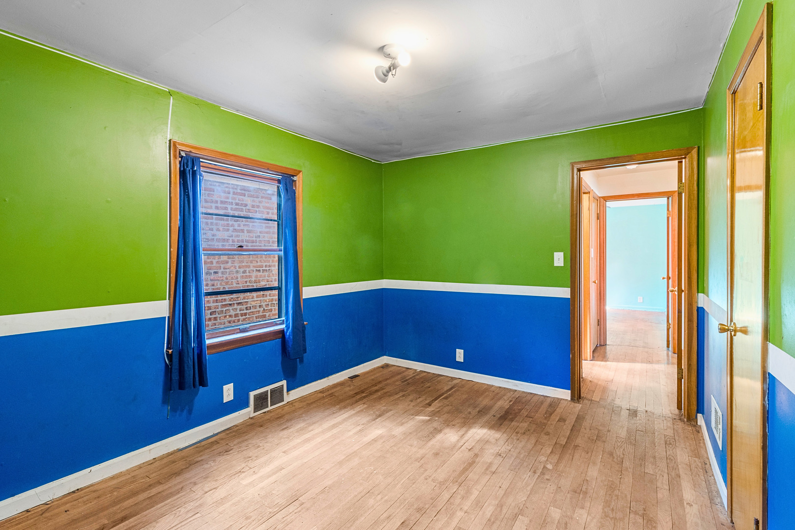 8801 South Clyde Avenue Chicago IL 60617