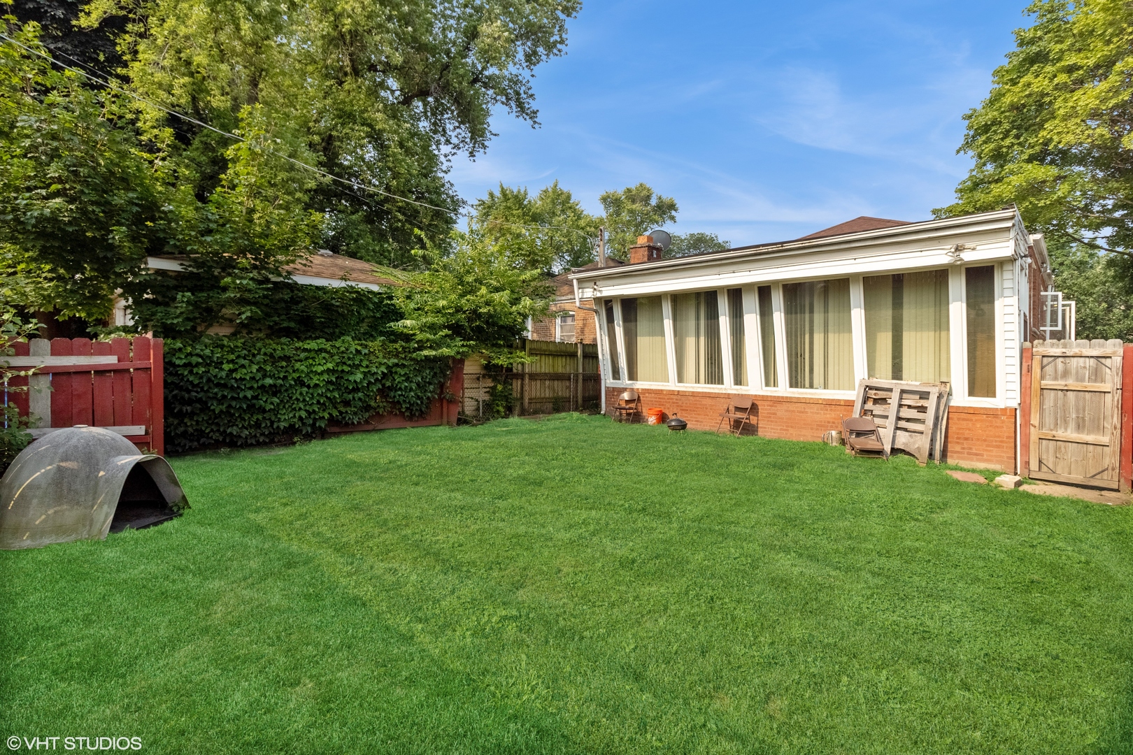 8801 South Clyde Avenue Chicago IL 60617